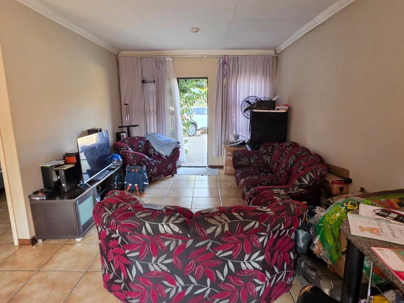 2 Bedroom Property for Sale in Roodia Free State